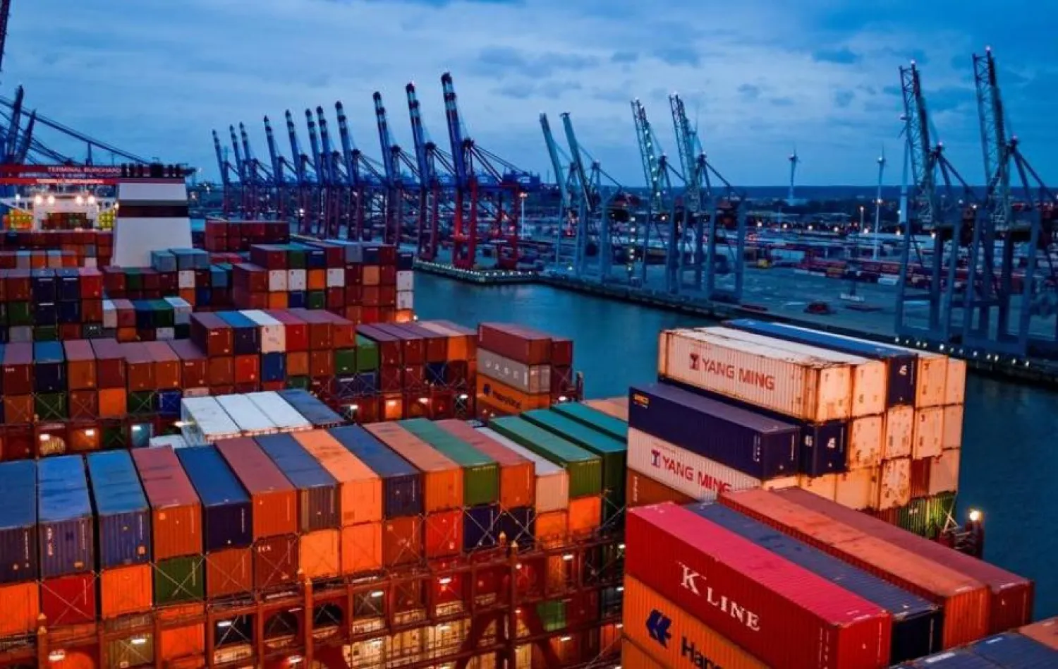 German Power Export Surplus Shrank 46.2% in 2020