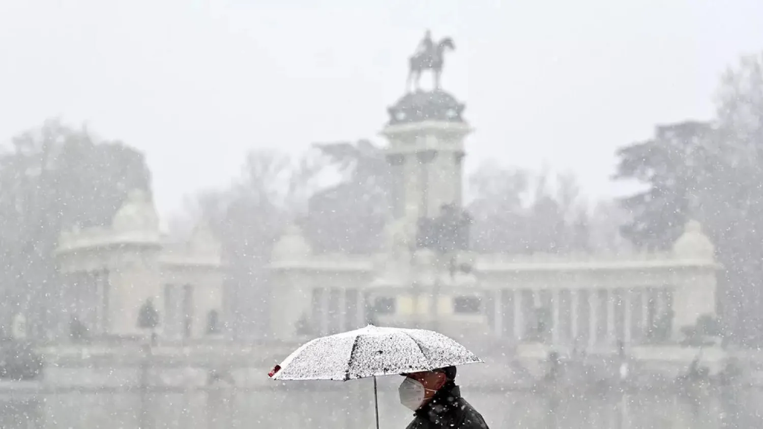 Madrid was probably facing the heaviest snowfall at least so far in the 21st century. (AFP)