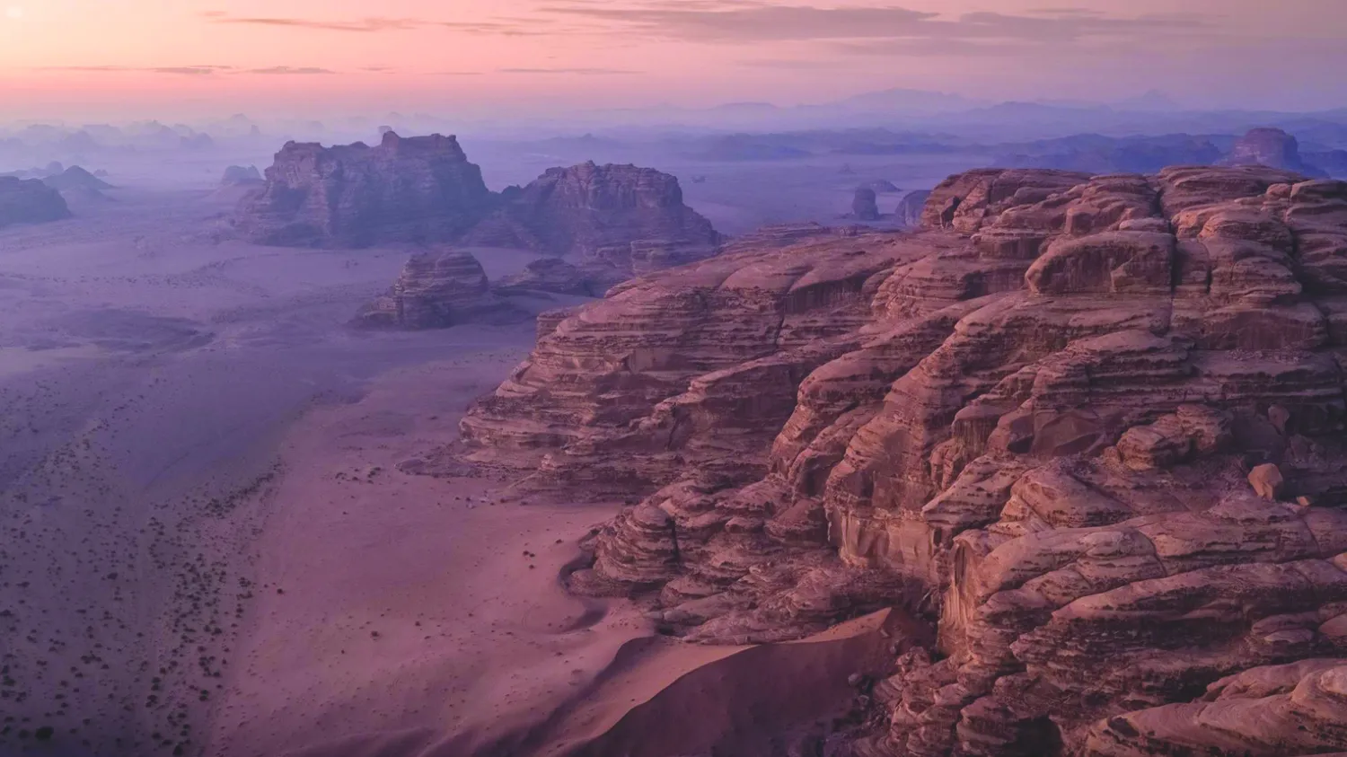 واکنش بازار سهام سعودی به رونمایی پروژه The Line