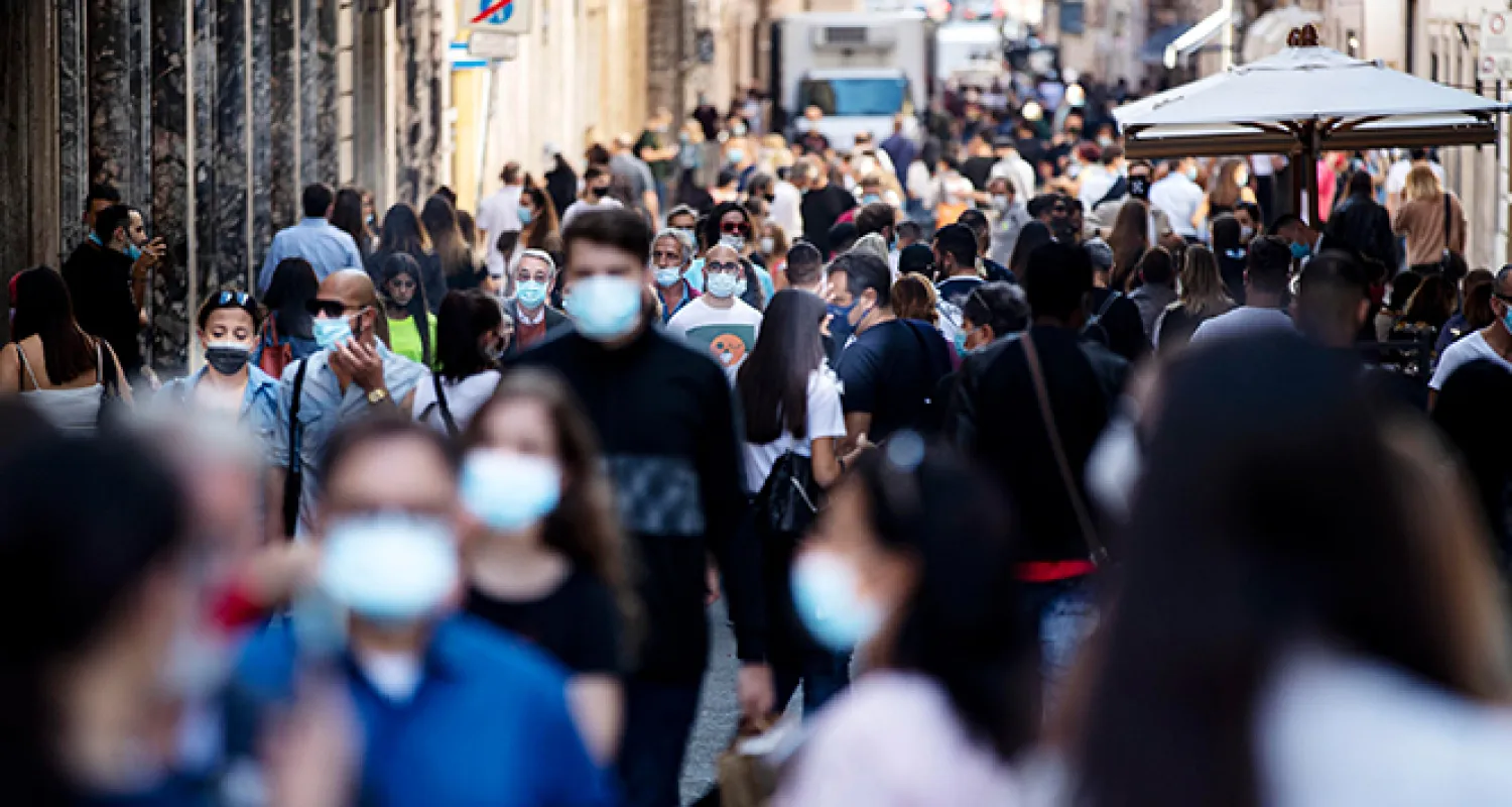 İtalya'da son 24 saatte Kovid-19 kaynaklı 477 ölüm