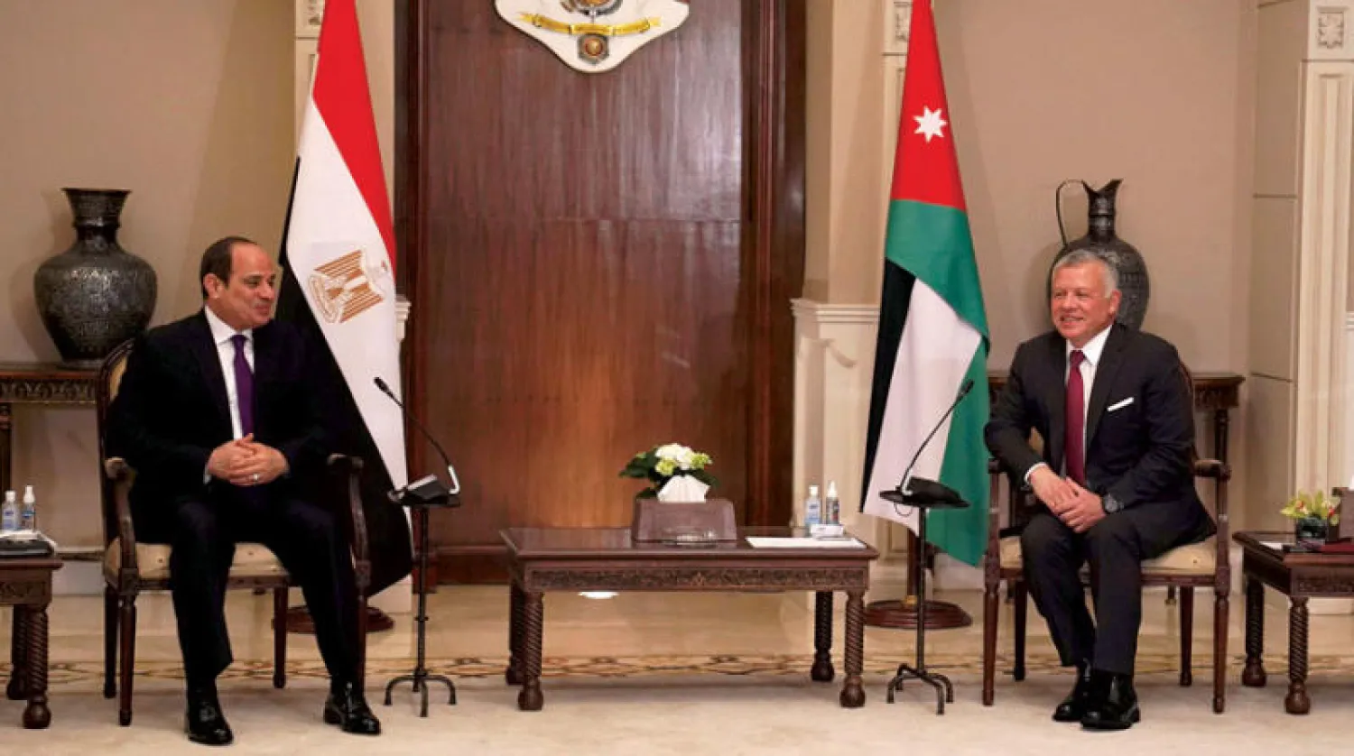 العاهل الأردني والرئيس المصري في عمّان أمس (الرئاسة المصرية)