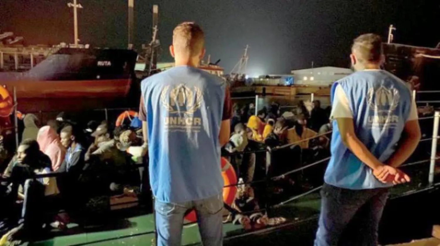 صورة أرشيفية لإنزال 80 مهاجراً إلى القاعدة البحرية بطرابلس (مفوضية الأمم المتحدة لشؤون اللاجئين في ليبيا)