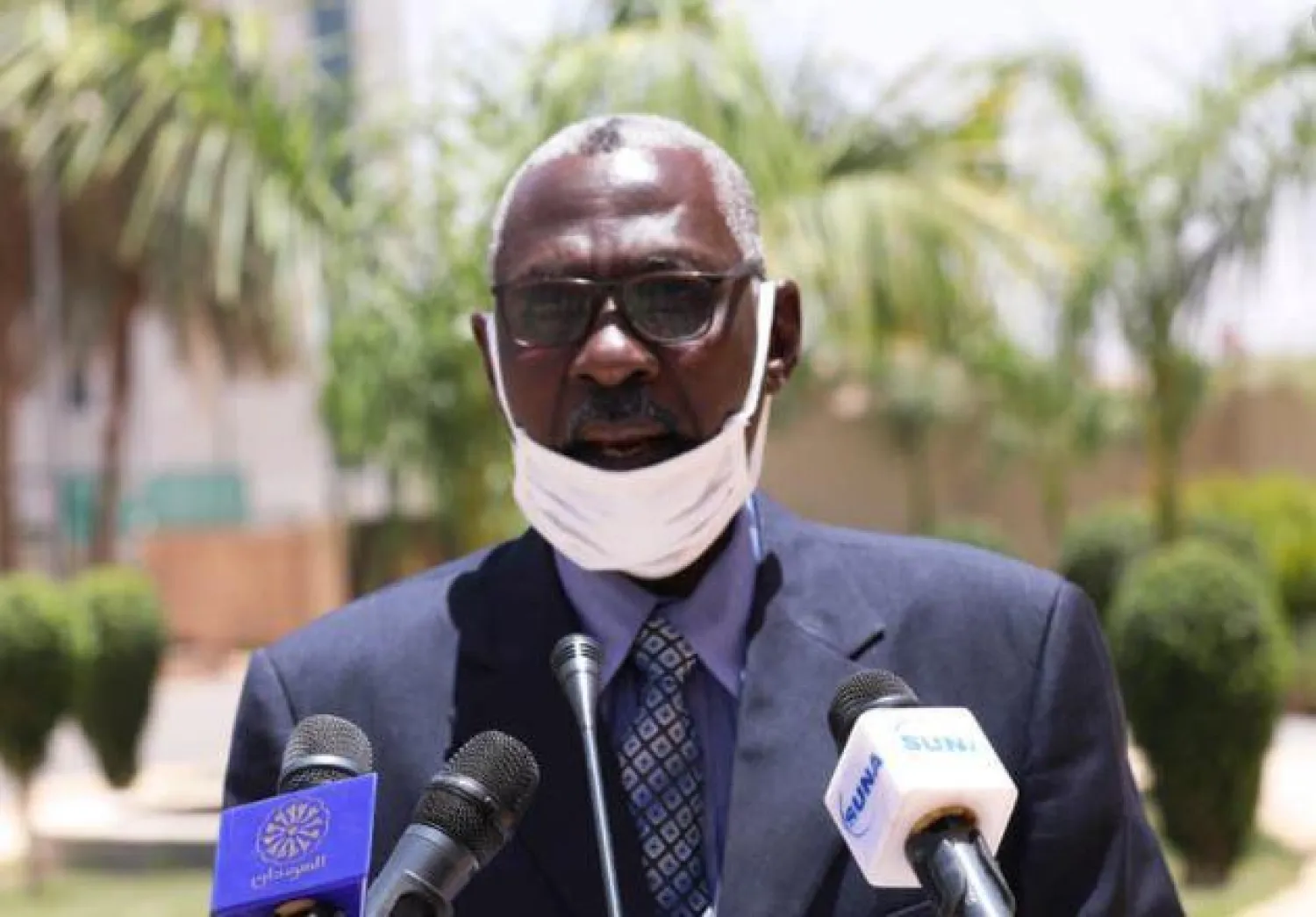 وزير الدفاع السوداني الفريق ركن ياسين إبراهيم ياسين (سونا)