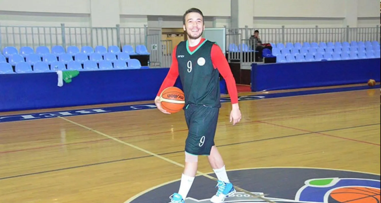 Türkiye 2. Basketbol Ligi’nde mücadele eden Çorlu Belediyesi Gençlik ve Spor Kulübü (ÇBSK) takımının kaptanı Ziya Berhan Kılıç (İHA)