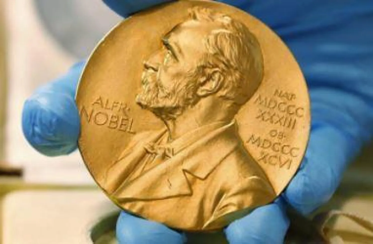 صورة لجائزة نوبل (أرشيفية - أ.ف.ب)