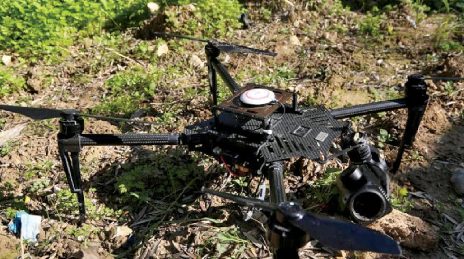 المسيّرة الإسرائيلية التي أعلن «حزب الله» إسقاطها (أ.ف.ب)