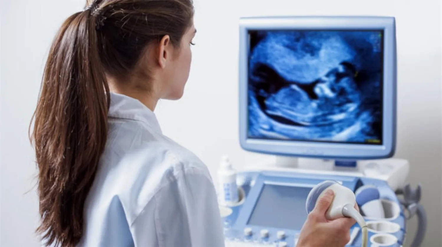 أجسام مضادة بالمشيمة تحمي بعض الأجنة من «كورونا»