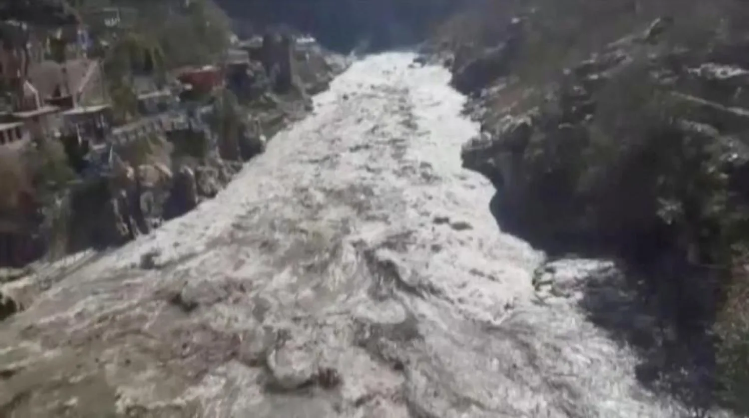 Kuzey Hindistan'daki Chamuli Uttarakhand selinde genel bir resim (Reuters)
