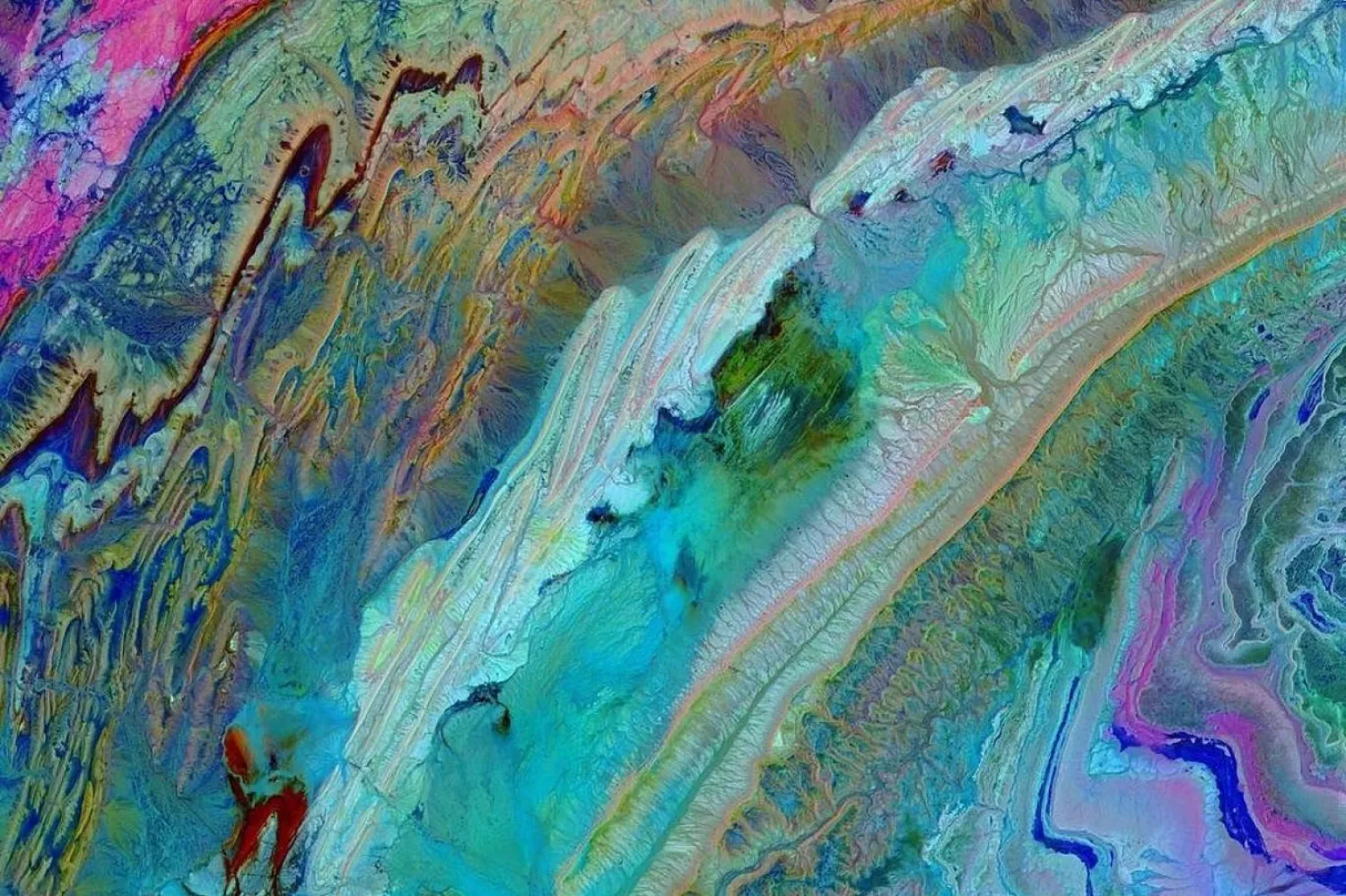 5 Kasım 2007'de çekilen fotoğraf, 13 yılın ardından gündem oldu (NASA)