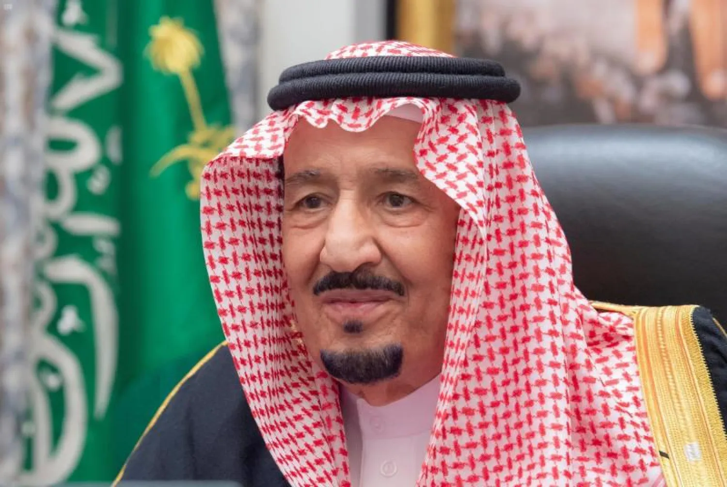 خادم الحرمين الشريفين الملك سلمان بن عبد العزيز مترئساً جلسة مجلس الوزراء عبر الاتصال المرئي (واس)