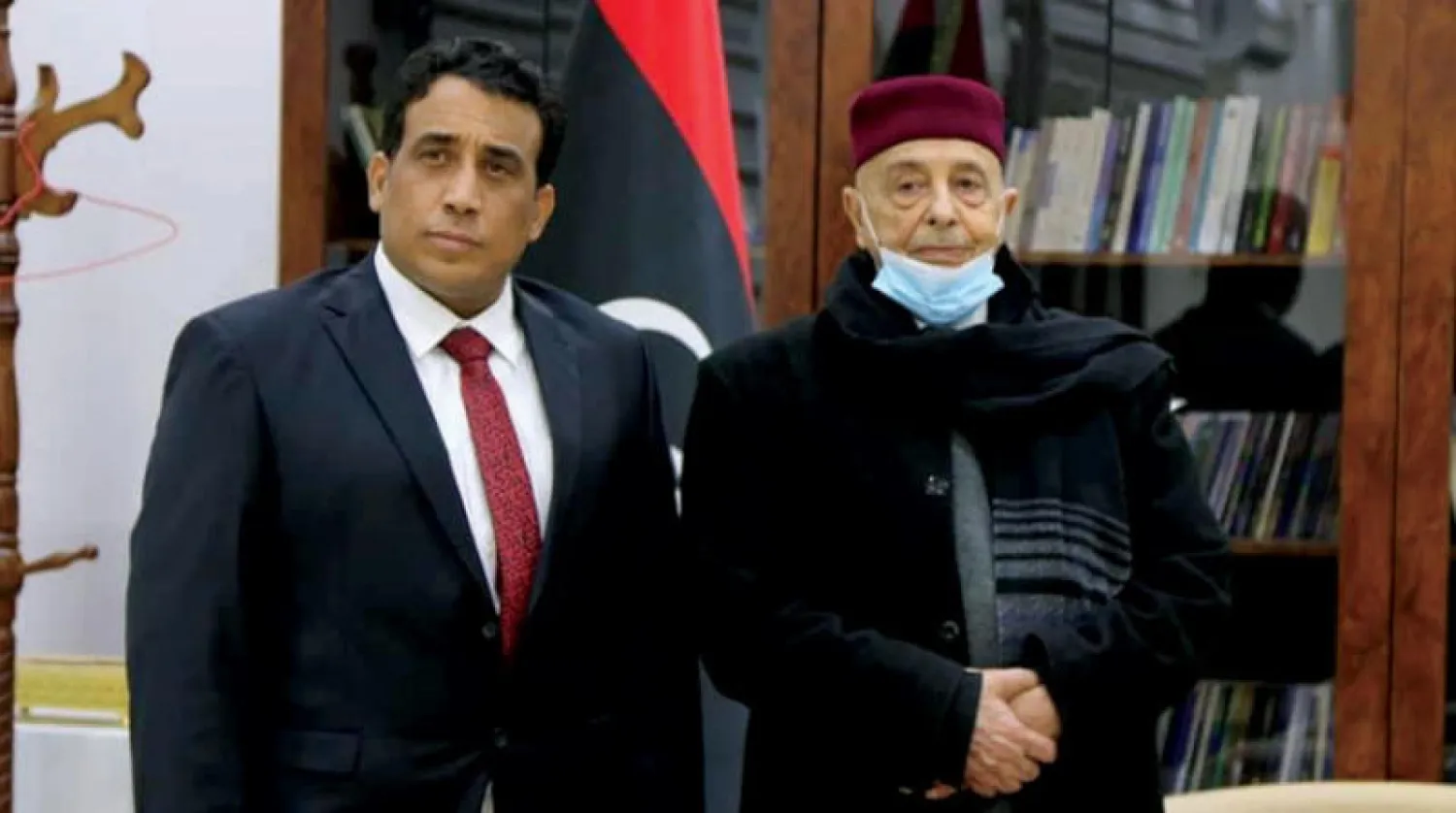 محمد المنفي وعقيلة صالح خلال اجتماعهما في البيضاء أمس (مجلس النواب الليبي)