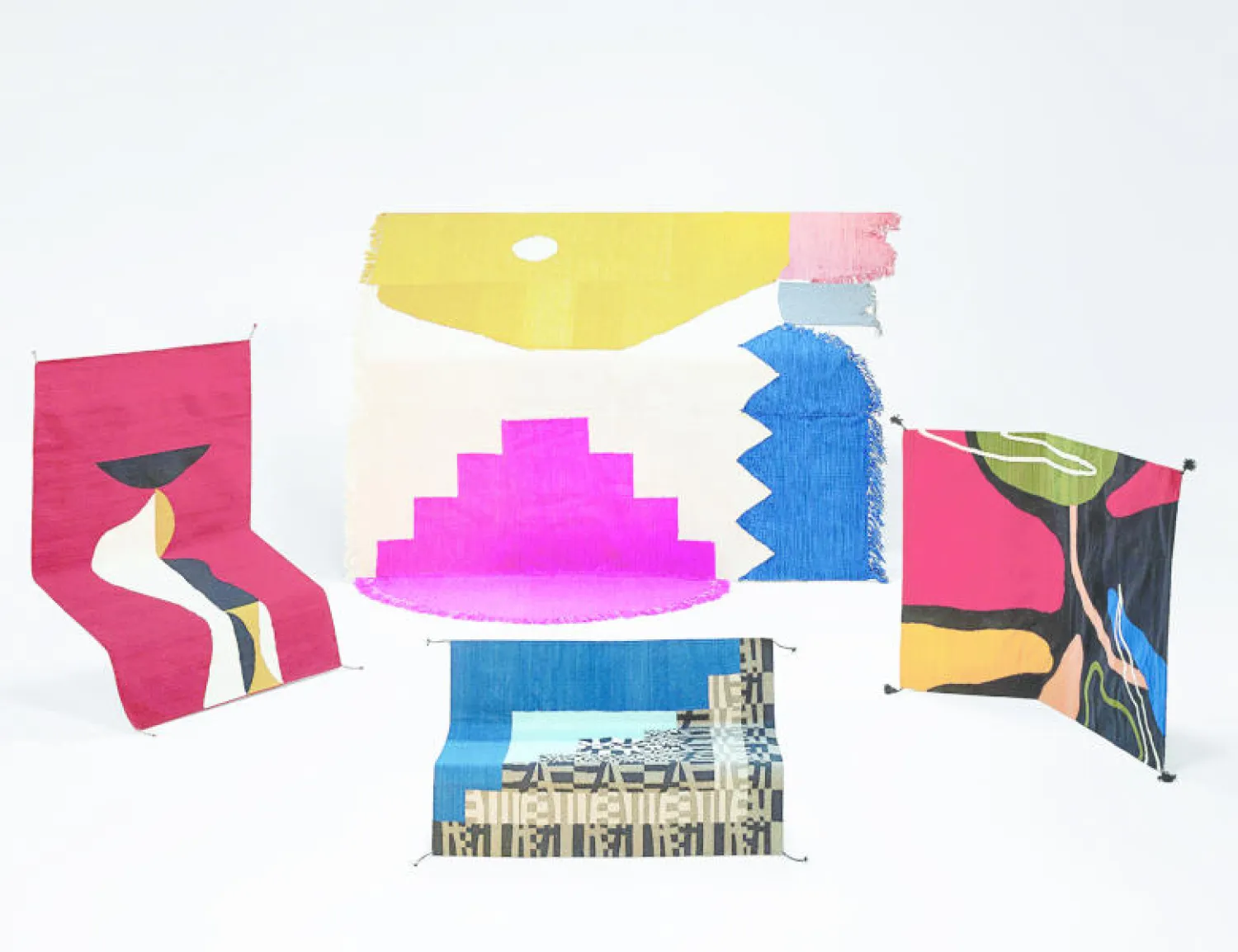 المصممون المعاصرون حافظوا على قطاع النسيج المكسيكي التقليدي من الاندثار