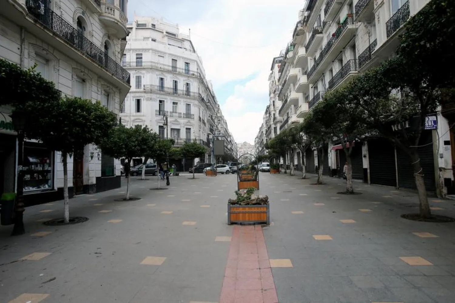 A view of an empty street, following the outbreak of the coronavirus disease (COVID-19), in Algiers, Algeria March 25, 2020. (Reuters)