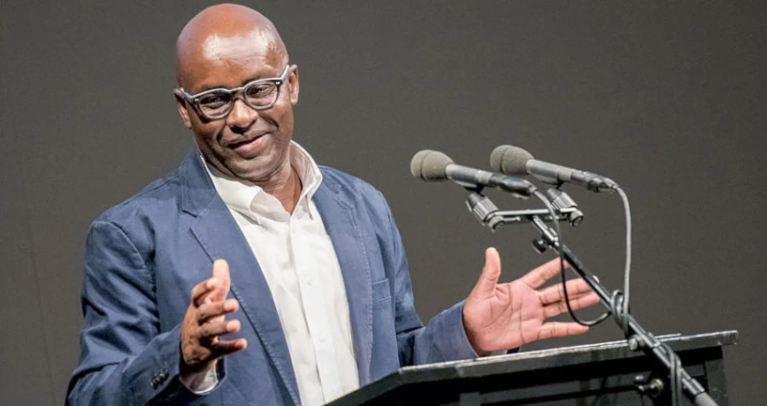 أخيل مبيمبي