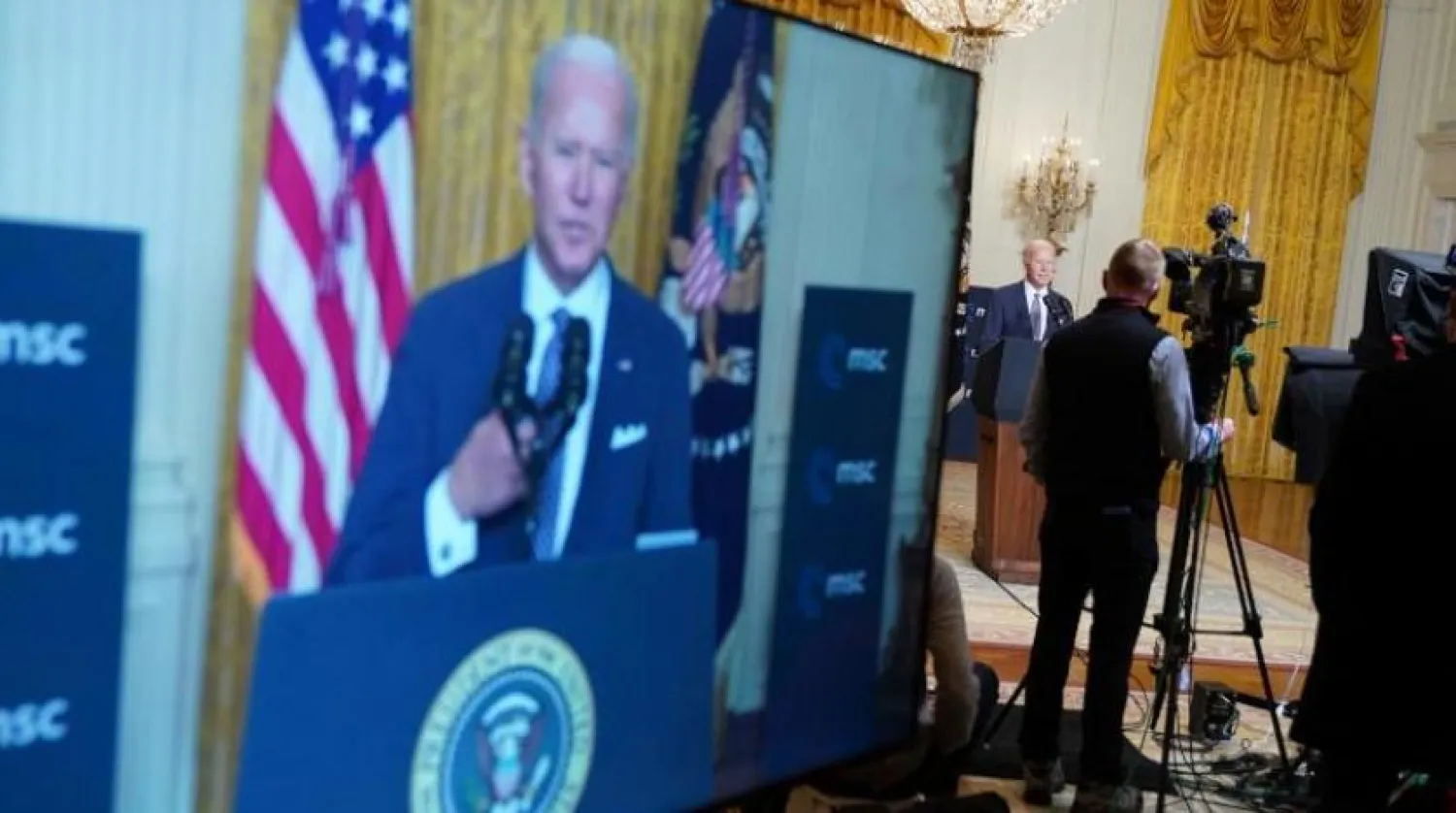 ABD Başkanı Joe Biden dün Münih Güvenlik Konferansı kapsamında Beyaz Saray'dan video bağlantısı aracılığıyla konuşuyor (AFP)
