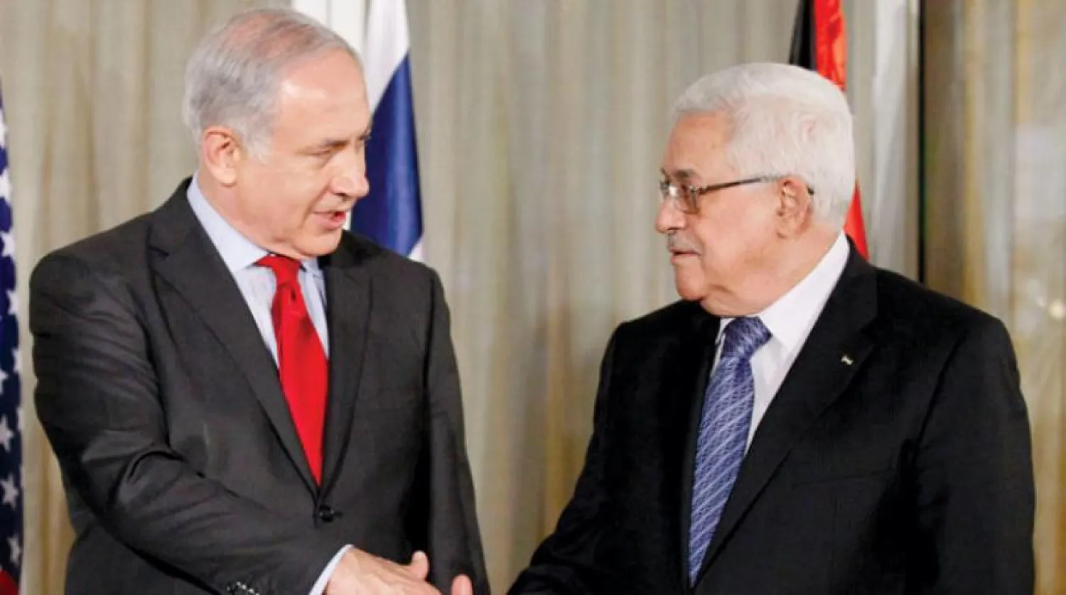 Meeting between Palestinian Authority President Mahmoud Abbas and Israeli Prime Minister Benjamin Netanyahu in Jerusalem in 2010 (Getty Images) 
