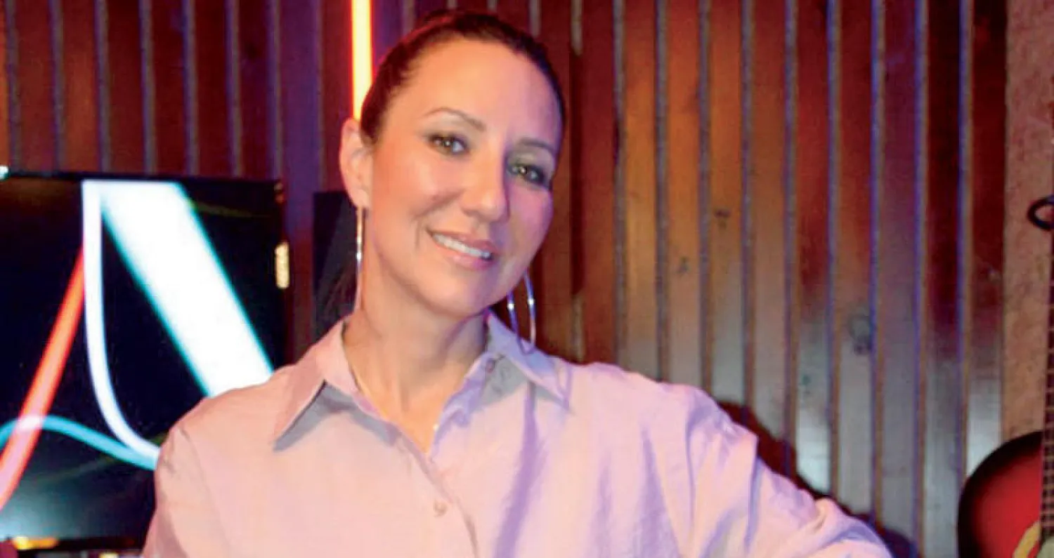 المطربة الأميركية إليز ليبيك (الشرق الأوسط)