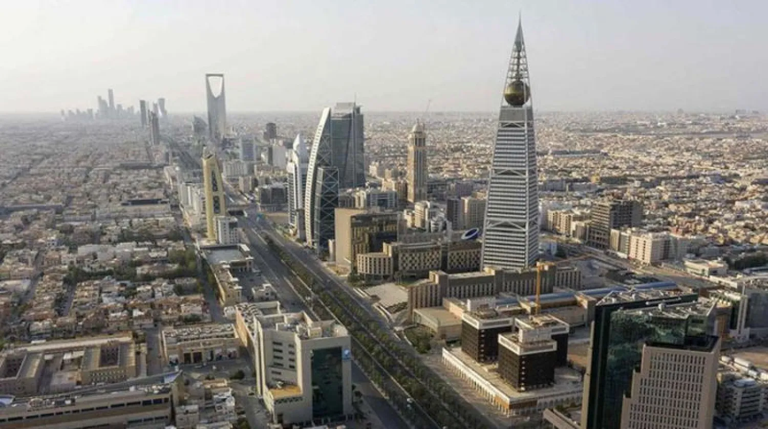 الدفاعات السعودية تصد هجمات بباليستي ومسيّرات مفخخة