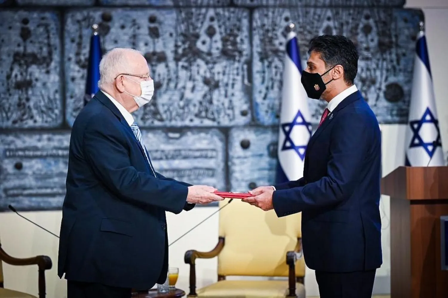 01 March 2021, Israel, Jerusalem: Israeli President Reuven Rivlin (L) receives diplomatic credentials from the first ambassador of the United Arab Emirates to Israel, Mohamed Mahmoud Fateh Ali Al Khaja, at Beit HaNassi, the official president's residence in Jerusalem. (dpa)