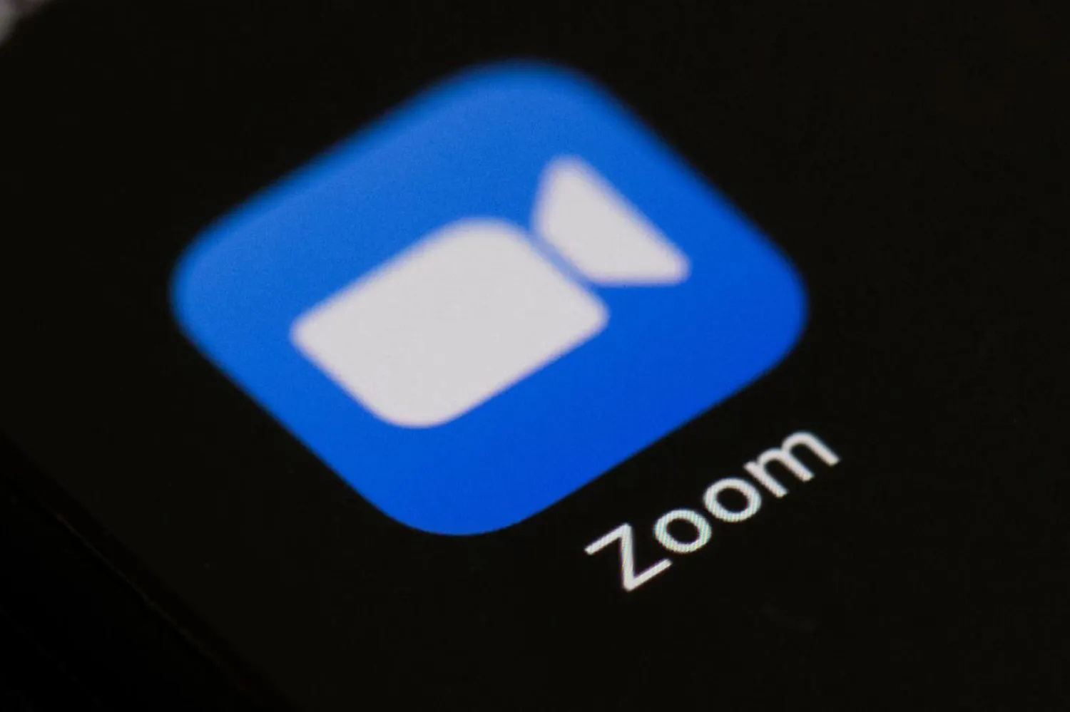 Forbes'a göre Zoom'un kurucusu ve CEO'su Eric Yuan ve ailesinin serveti 18 milyar dolar (AFP)