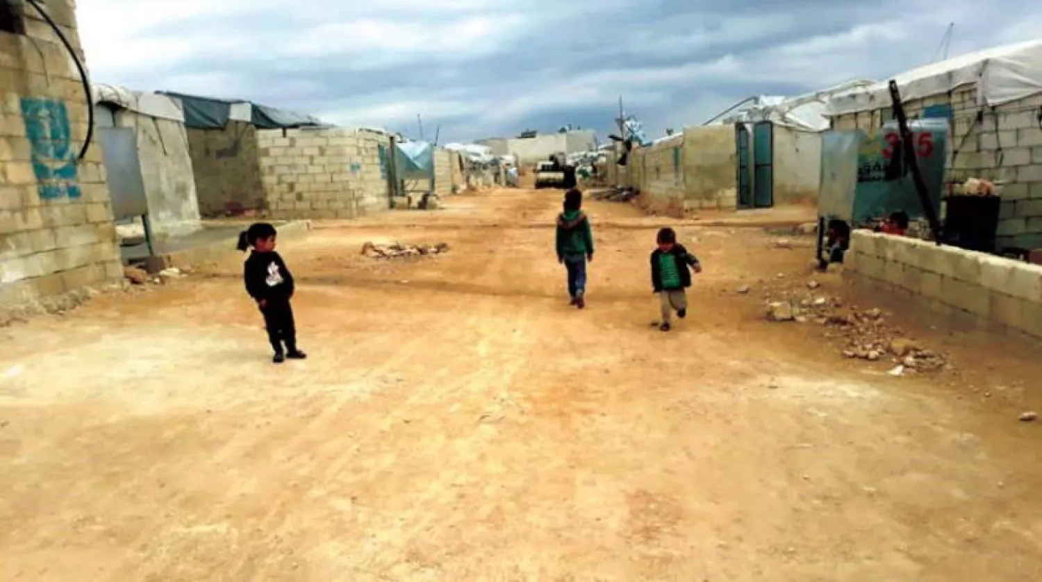 Suriye’nin kuzeybatısındaki İdlib kırsalında bulunan Deyr Hassan’daki el-Kerame Kampı çocukları (Şarku’l Avsat)