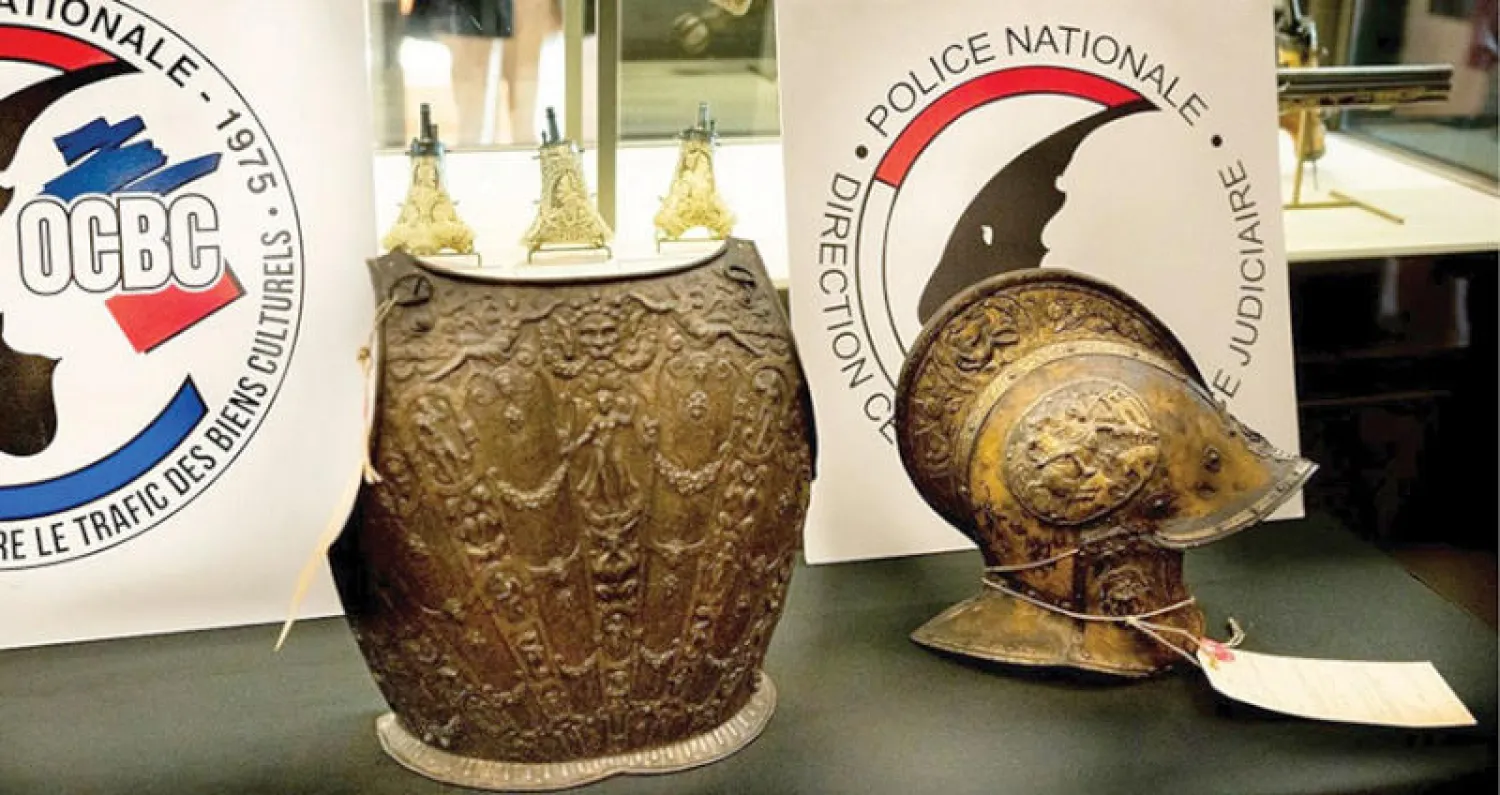 القطعتان المسروقتان