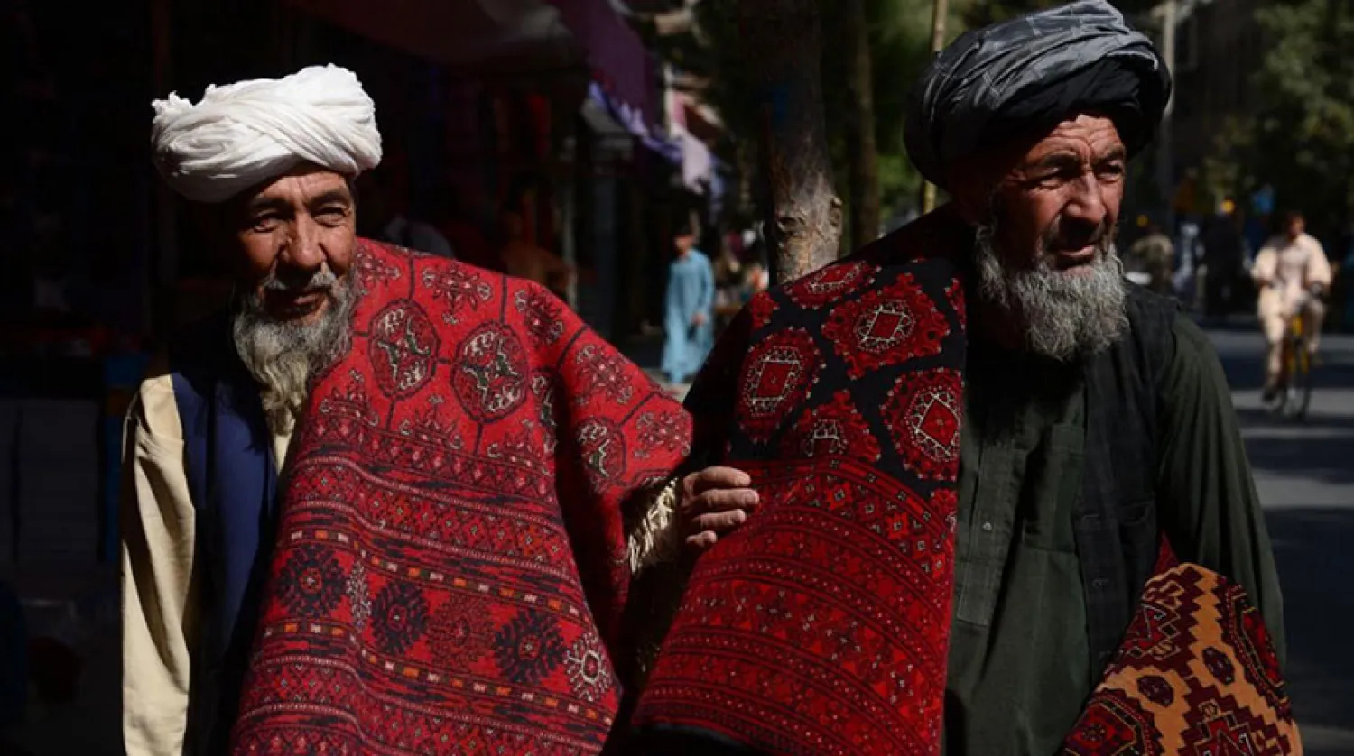 Afganistan'daki halı endüstrisi, yok olma tehlikesiyle karşı karşıya (AFP)