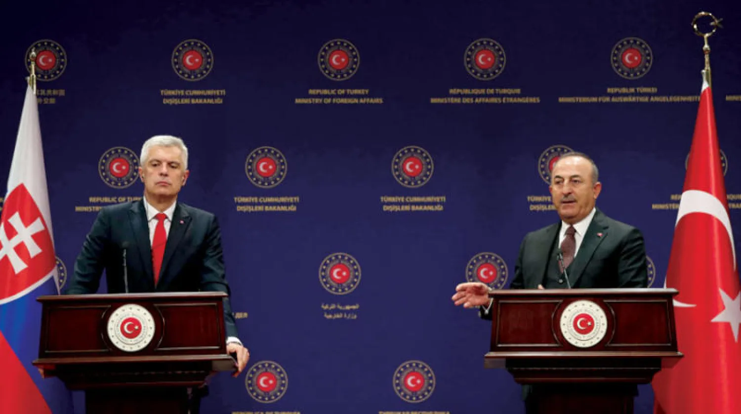 وزيرا خارجية تركيا وسلوفاكيا خلال مؤتمر صحافي في أنقرة أمس (أ.ف.ب)
