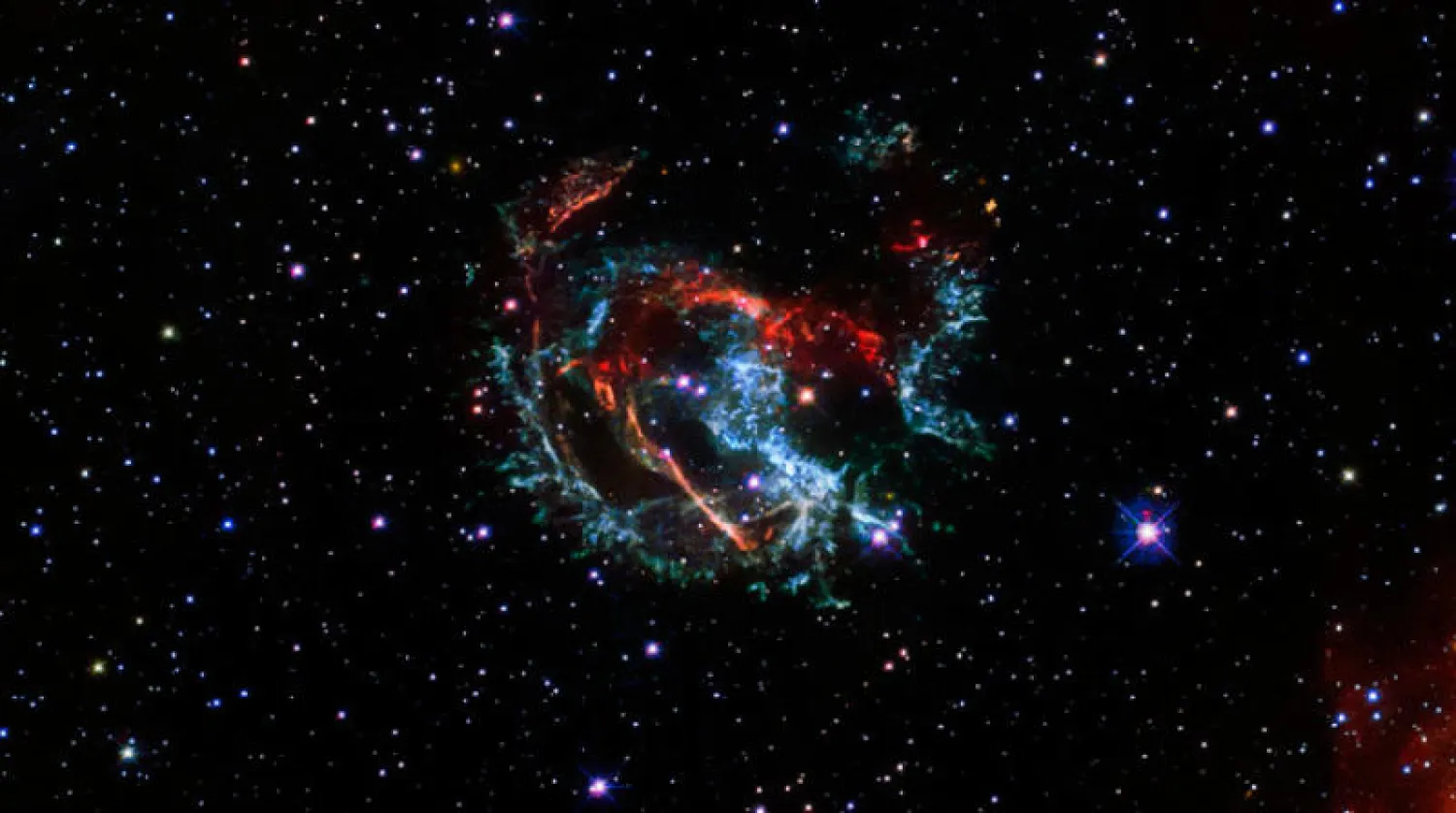 اقتراب كويكب من أقرب نقطة من الأرض (إ.ب.أ)