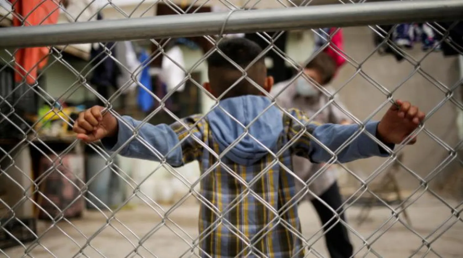 Guatemala'da bir  sığınmacı çocuk (Reuters)
