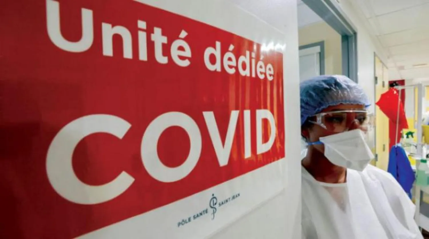 أحد عنابر مرضى «كورونا» في فرنسا (رويترز)