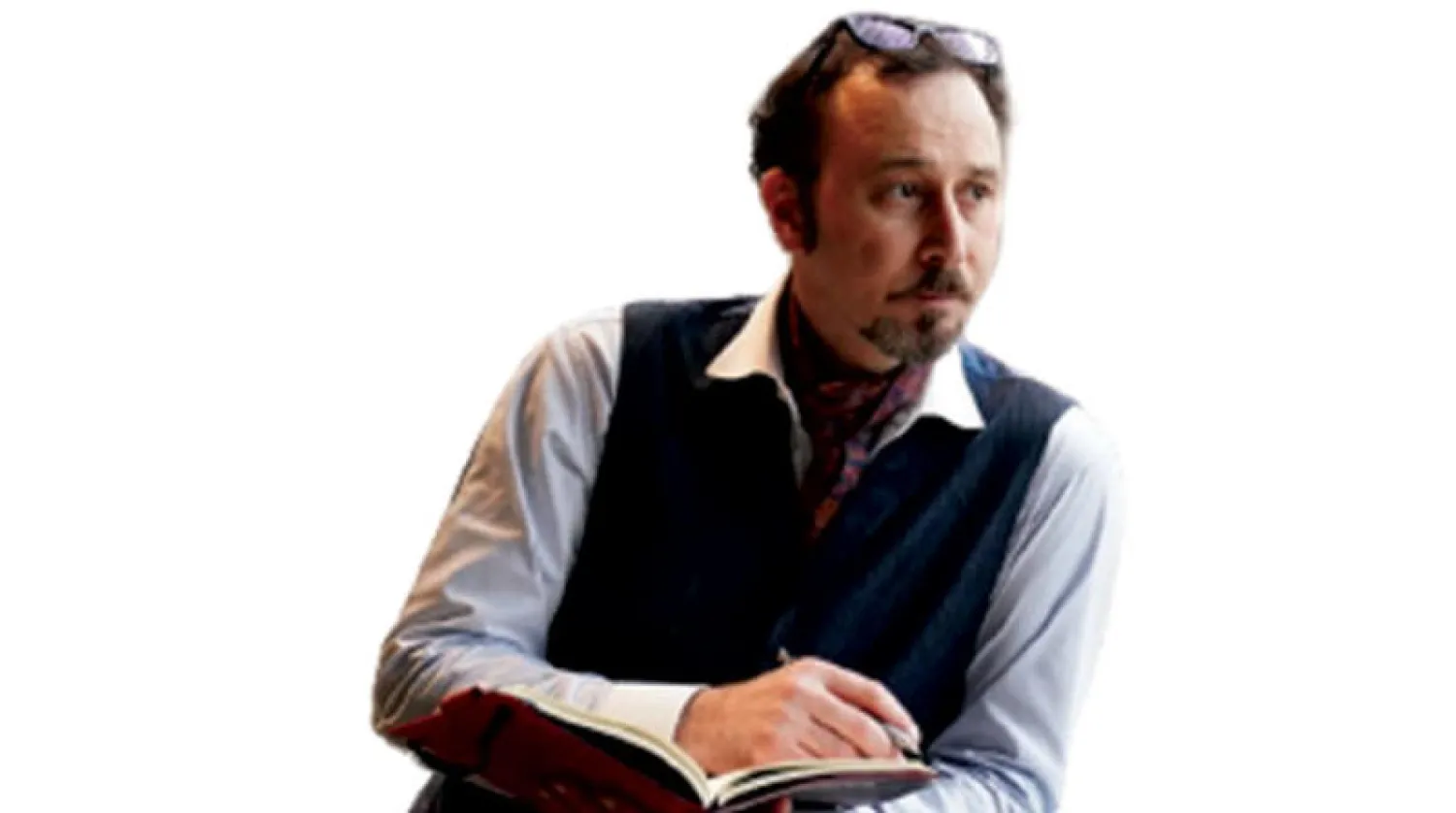 إيفان كركلا لـ«الشرق الأوسط»: تربيت في كواليس المسرح