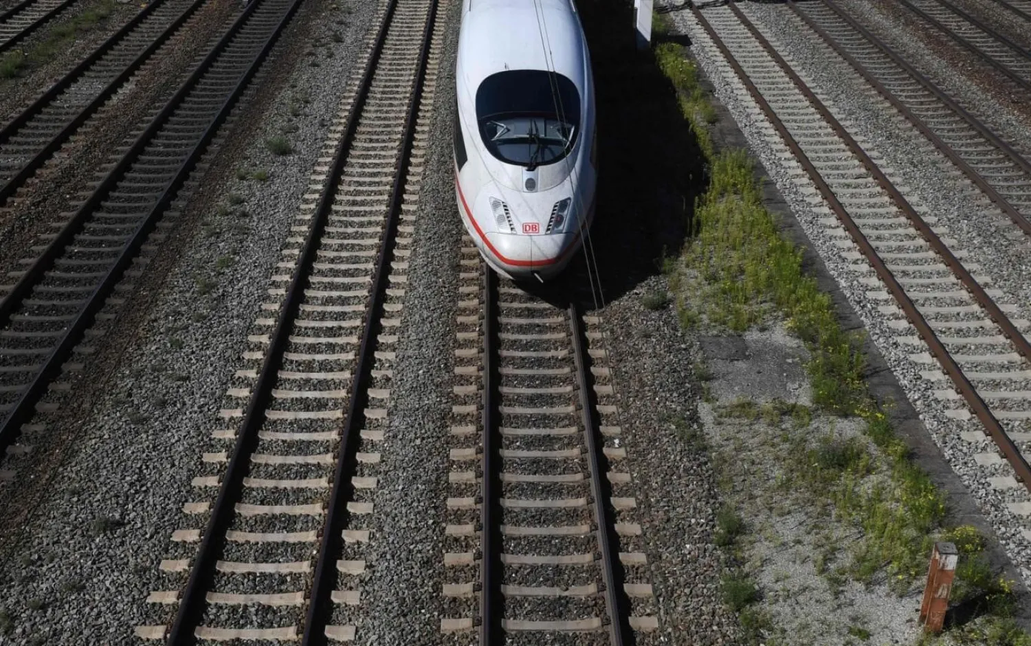 Söz konusu raylar, Frankfurt ve Köln arasındaki hatta ait (AFP)