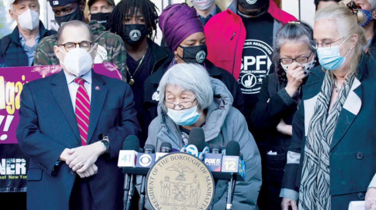 مؤتمر صحافي في نيويورك حول تصاعد العنف ضد الآسيويين (أ.ف.ب)