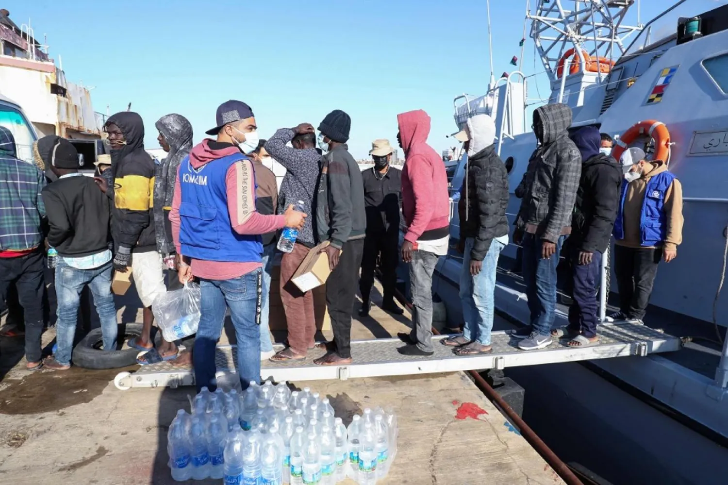 Fransa, yanlarında refakatçisi olmayan çocuk göçmenleri ülkelerine sınır dışı etmeye hazırlandıklarını duyurdu. (AFP)