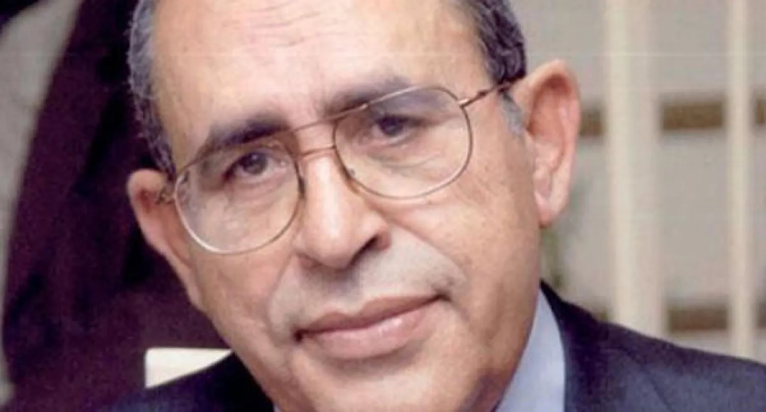 الشاعر الراحل والمفكر الفلسطيني عز الدين المناصرة (وفا)