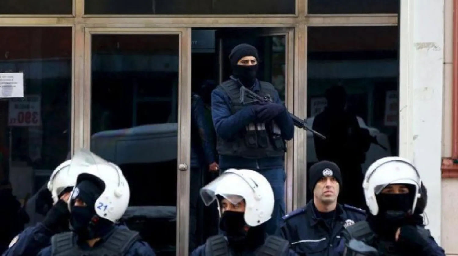 عناصر من الشرطة التركية (أرشيفية - رويترز)