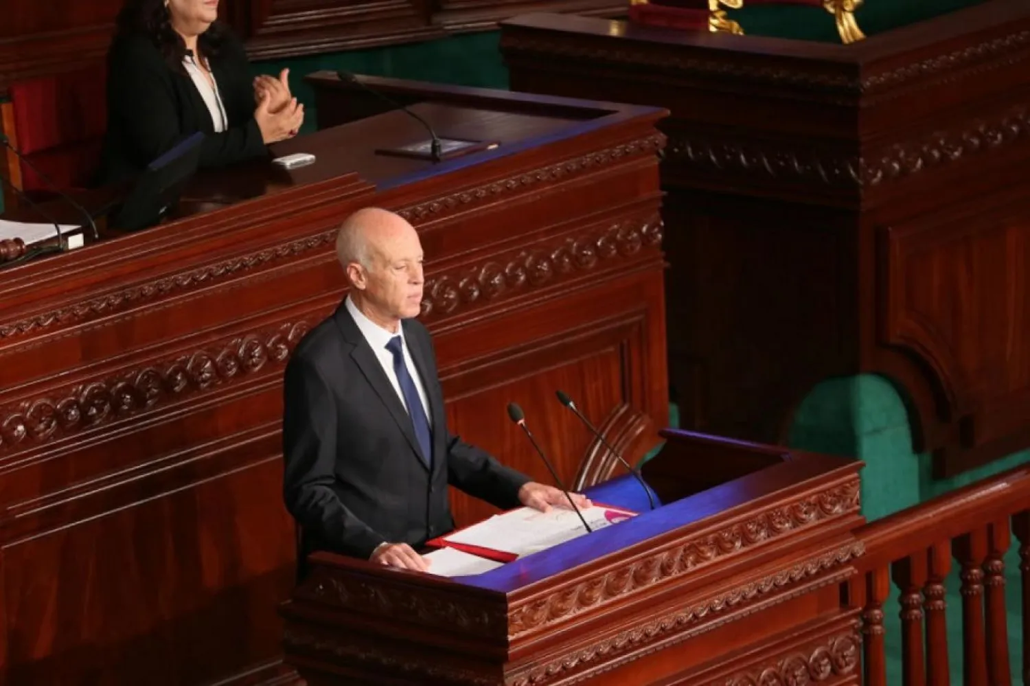 Tunus Cumhurbaşkanı, vatandaşlara yönelik barınma ve sağlık hizmetleri sorunlarına gerçek çözümler getirme çağrısında bulundu. (Getty)