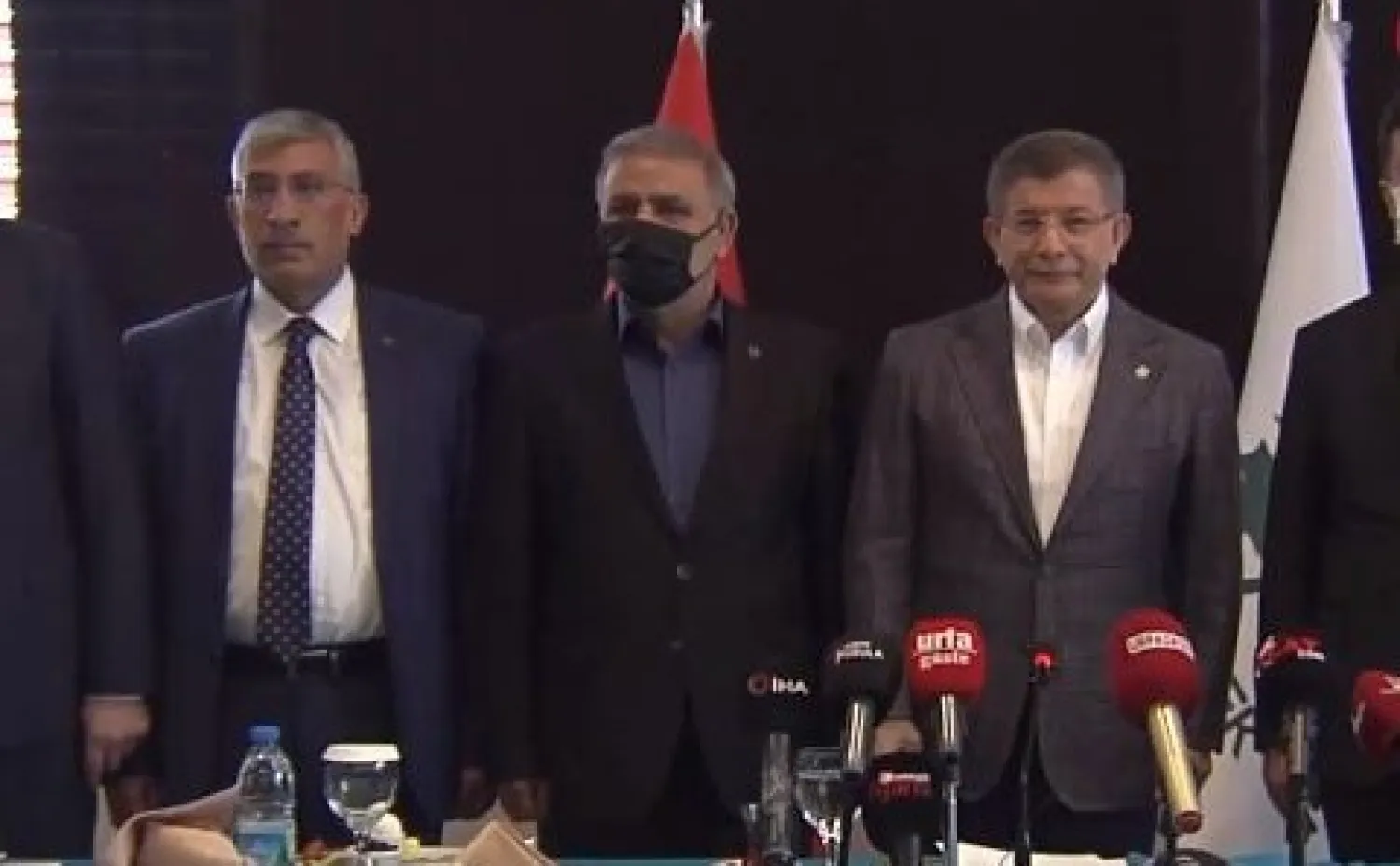 Gelecek Partisi’ne katılan İlhami Işık, Davutoğlu’nun başdanışmanı oldu