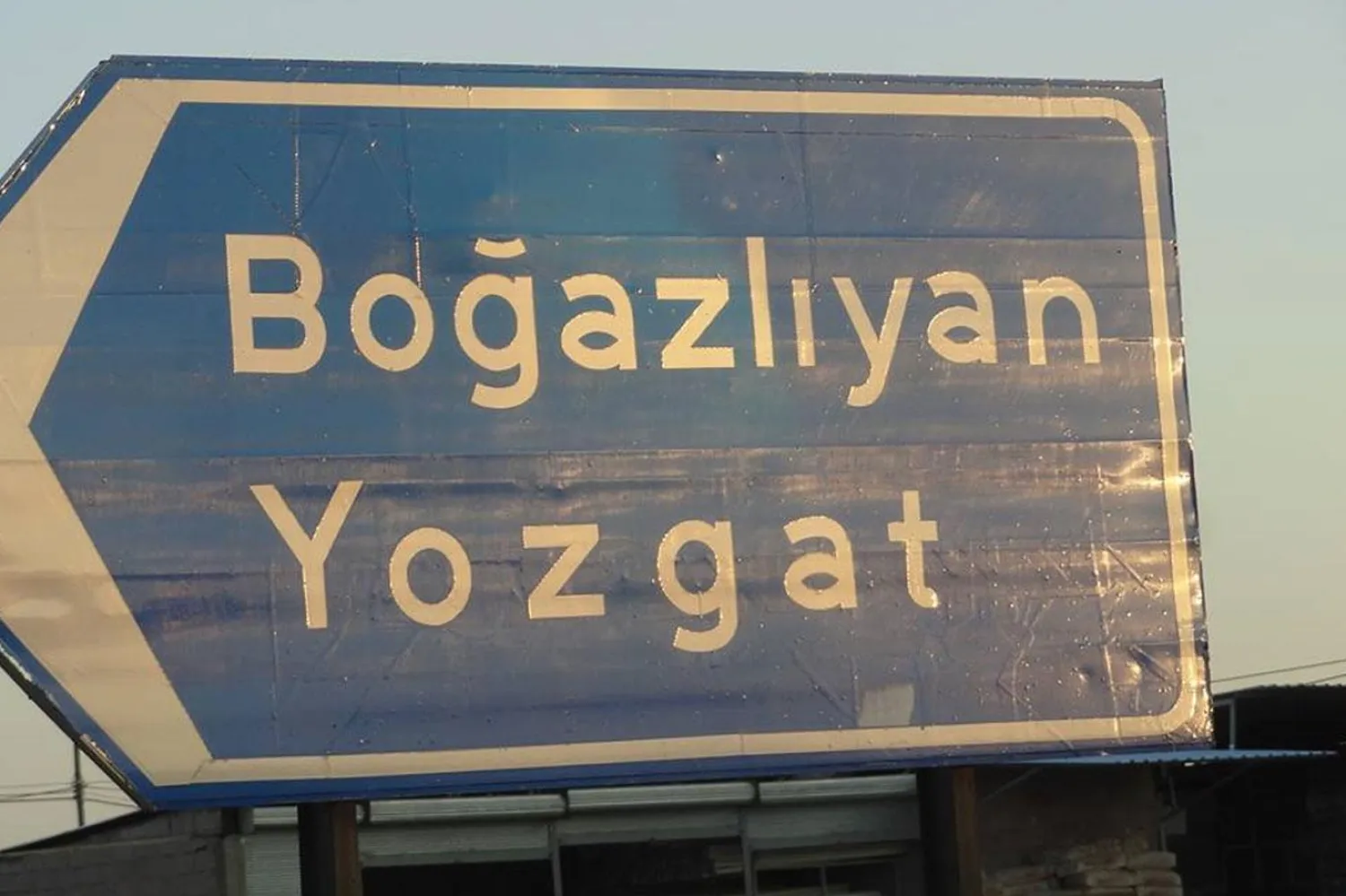 MHP İstanbul Milletvekili Feti Yıldız,  Yozgat iline bağlı Boğazlıyan ilçesinin isminin Şehitkemal olarak değiştirilmesi için kanun teklifi verdi / Fotoğraf: Facebook