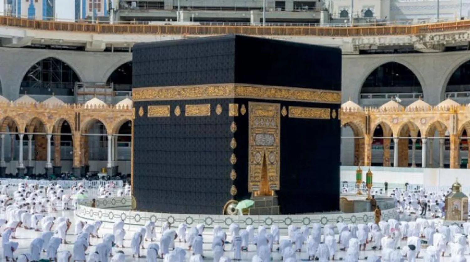 Mescid-i Haram ile Mescid-i Nebevi’de ihtiyati tedbirler alınarak teravih namazlarının kılınması bekleniyor (SPA)