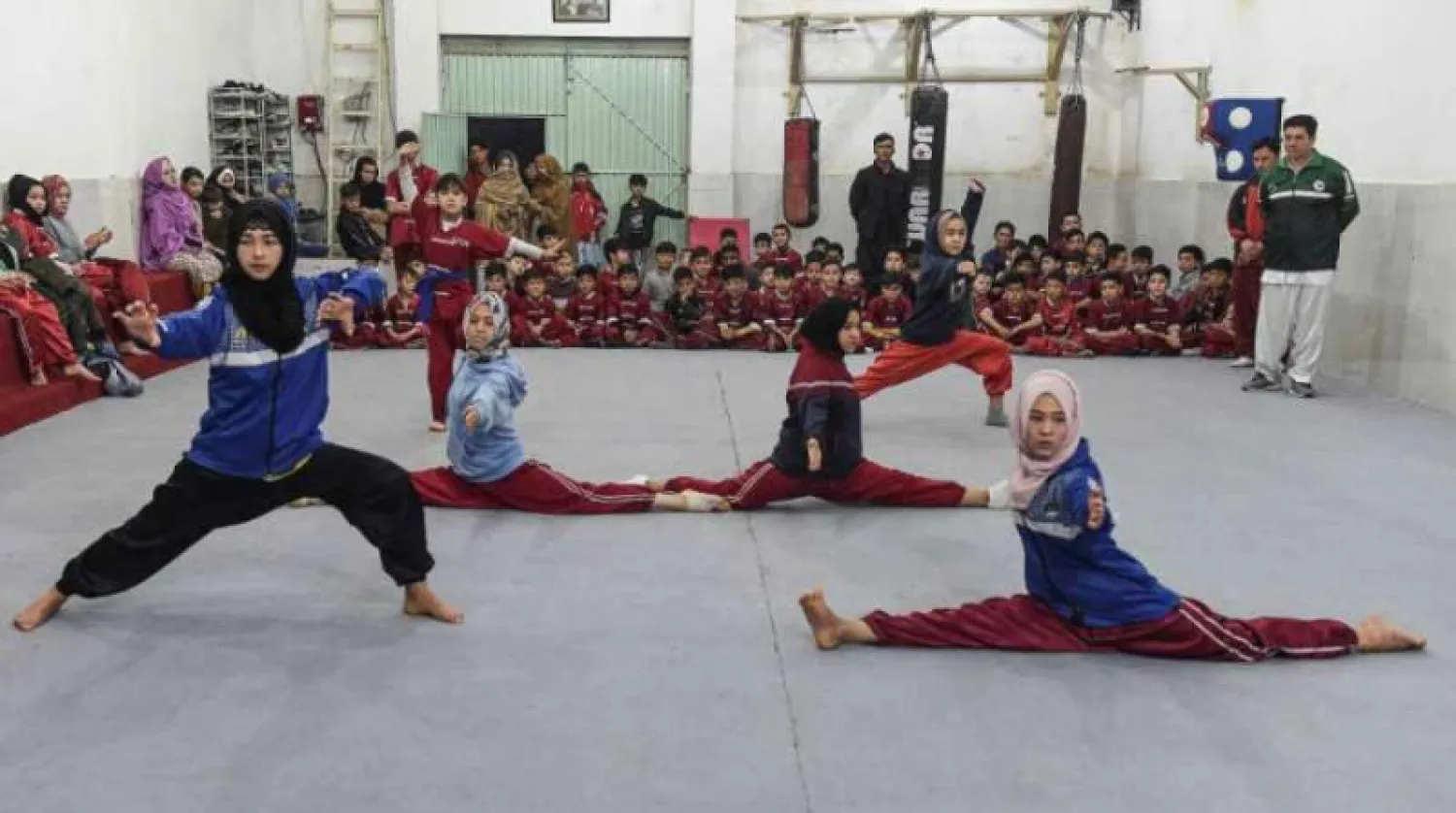 نساء الهزارة في باكستان يدافعن عن أنفسهن بالفنون القتالية