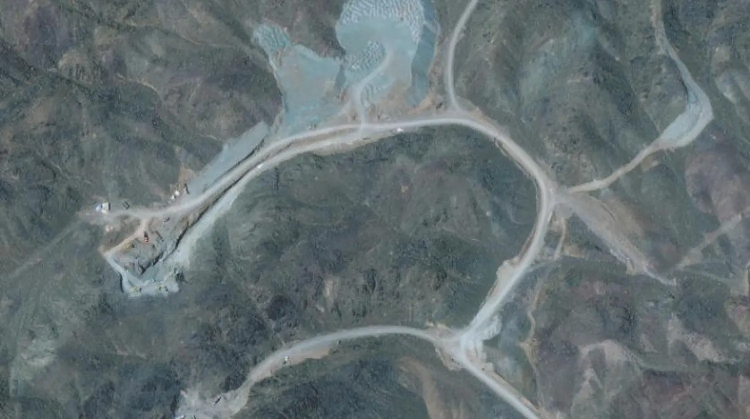 İran’daki Natanz Nükleer Tesisi’nin uydu görüntüsü (Reuters)