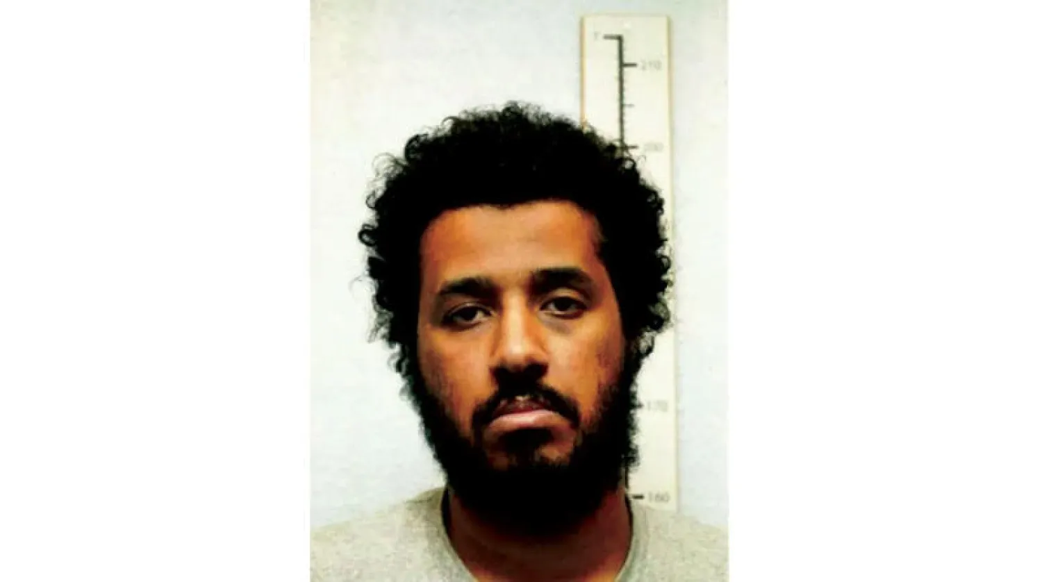 صهيب عويس موني أبو أدين بالتحضير لهجوم إرهابي (الشرطة البريطانية)