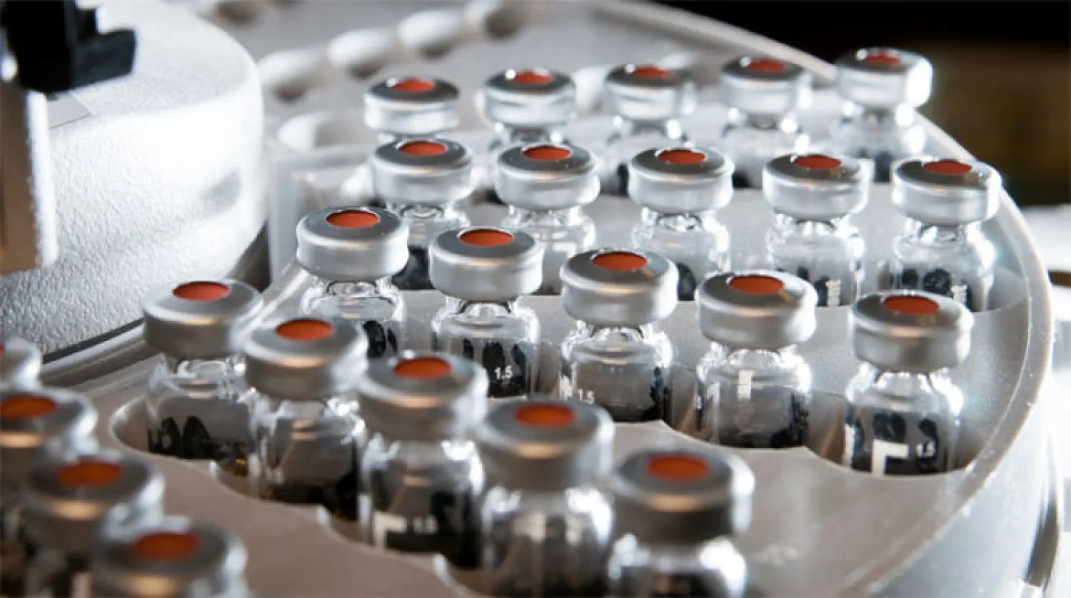 أوساط علمية تندد بـ«جشع شركات الأدوية»