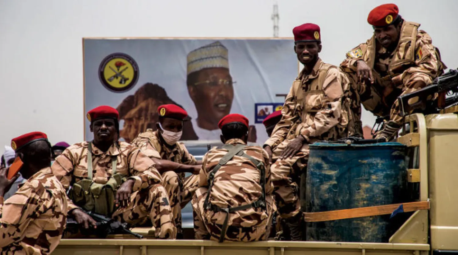 تسري تقارير في نجامينا منذ وفاة ديبي عن انشقاقات داخل صفوف الجيش (رويترز)