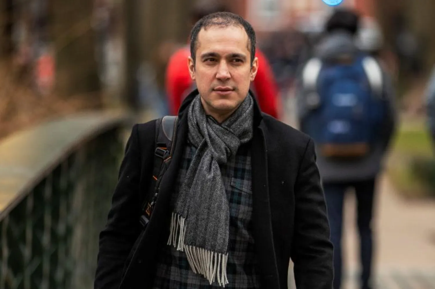 العالم الإيراني كاوه مدني (رويترز)