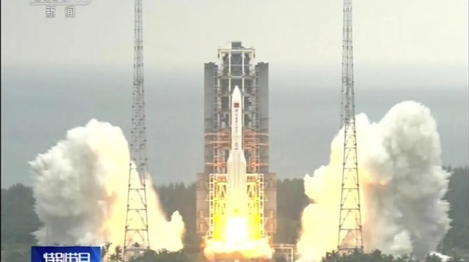 Fırlatma, Pekin'in uzayda kalıcı bir insan varlığı yaratmaya yönelik iddialı planında önemli bir kilometre taşı (AP)