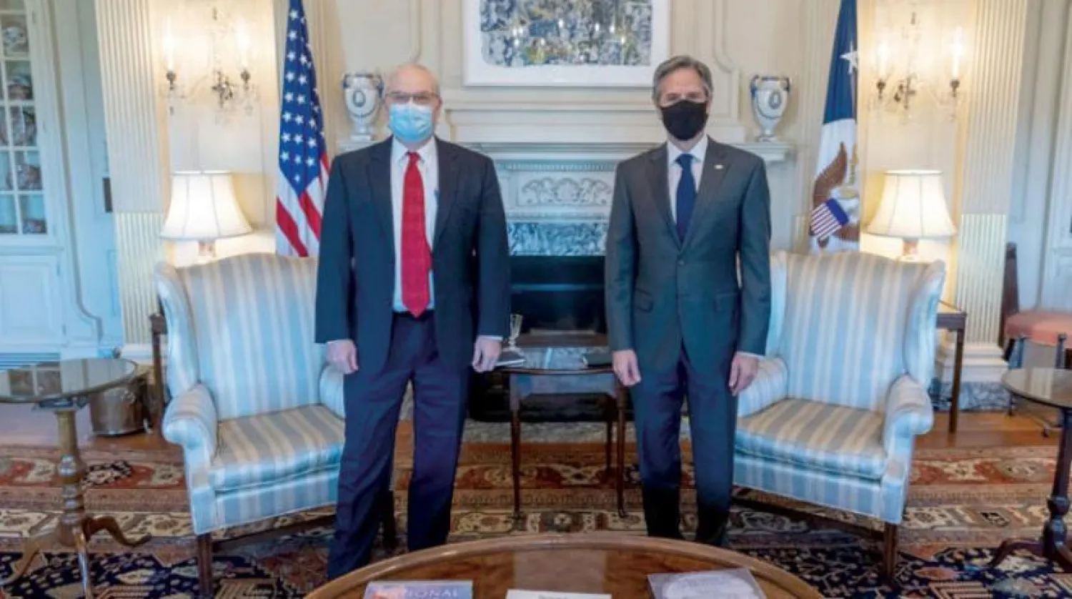 Tim Lenderking, Körfez turu öncesinde ABD Dışişleri Bakanı Antony Blinken ile Washington'da bir araya geldi. (ABD Dışişleri Bakanlığı)