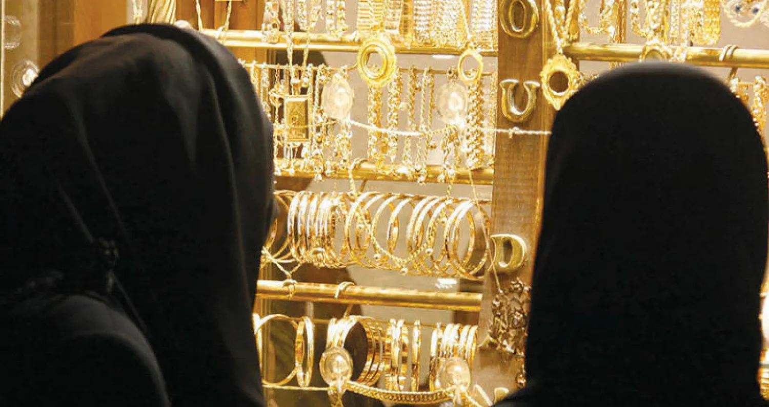 التصاميم التراثية والذهب عيار 21 الأكثر طلباً